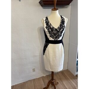 JLo‎ Jennifer Lopez white and black lace dress size 8
